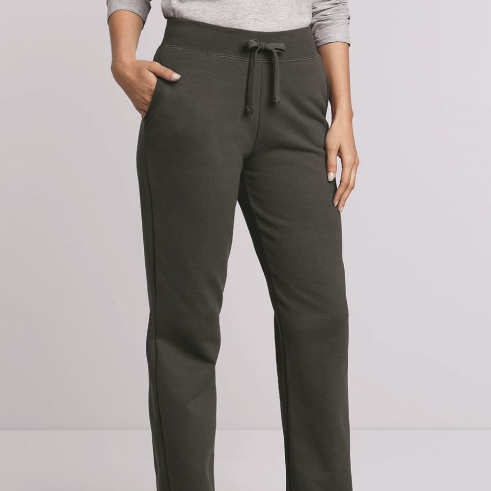 Gildan Heavy Blend Women’s Open-Bottom Sweatpant